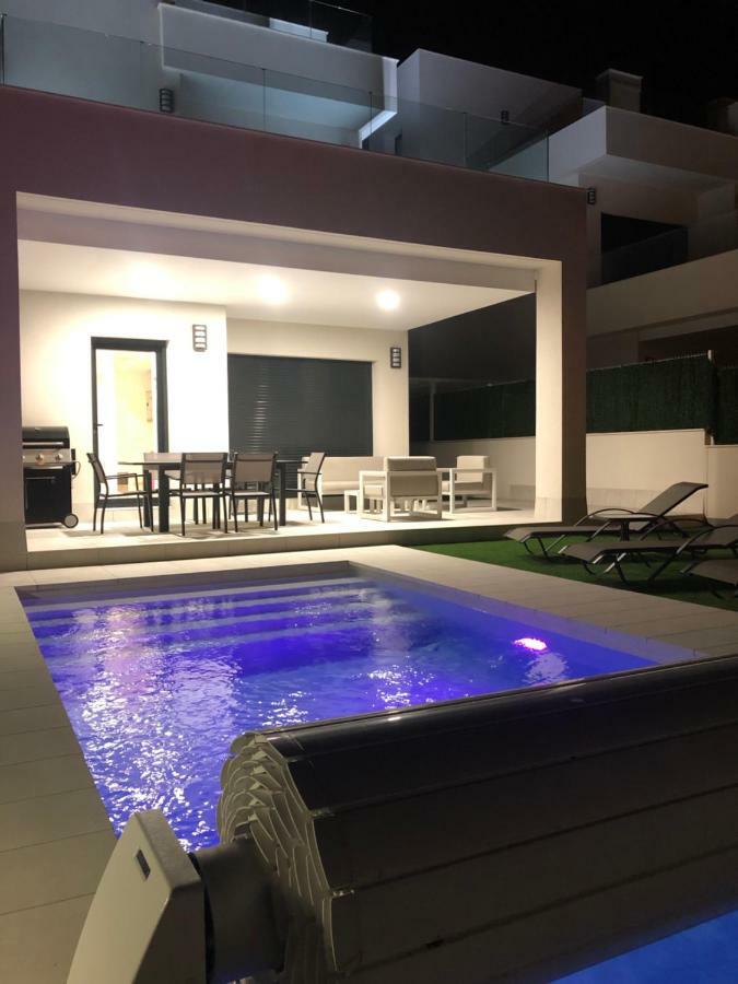 Vil·la Deluxe La Marina *